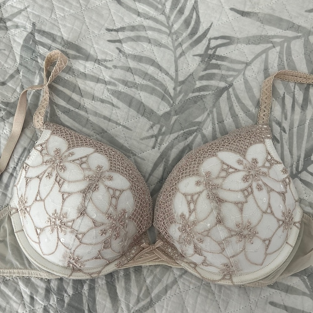 VS Push up bra